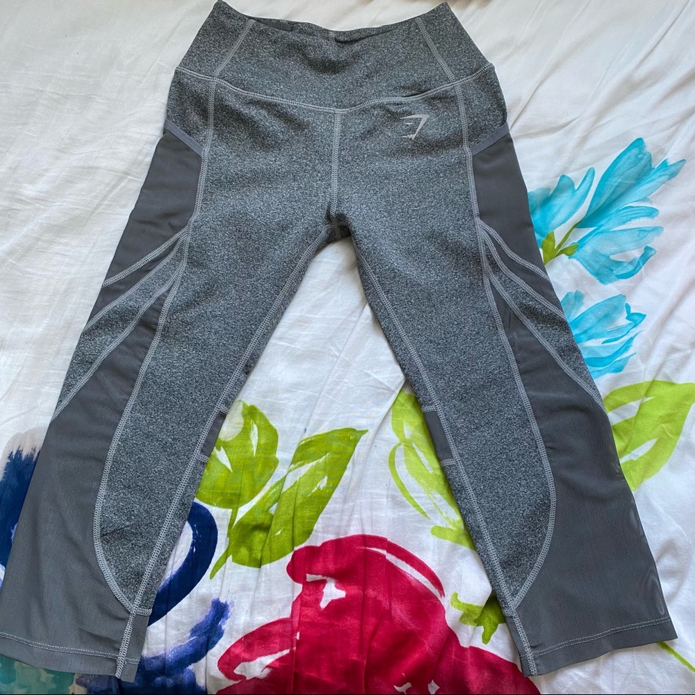 SOLD GYMSHARK HIGH WAISTED SLEEK SCULPTURE CROP LEGGING - Picture 4 of 13